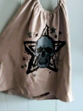 Hot topic Ladies Top